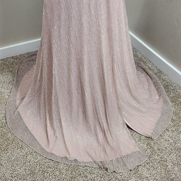 Betsy & Adam Metallic Evening Gown Size 8 - Picture 3 of 16